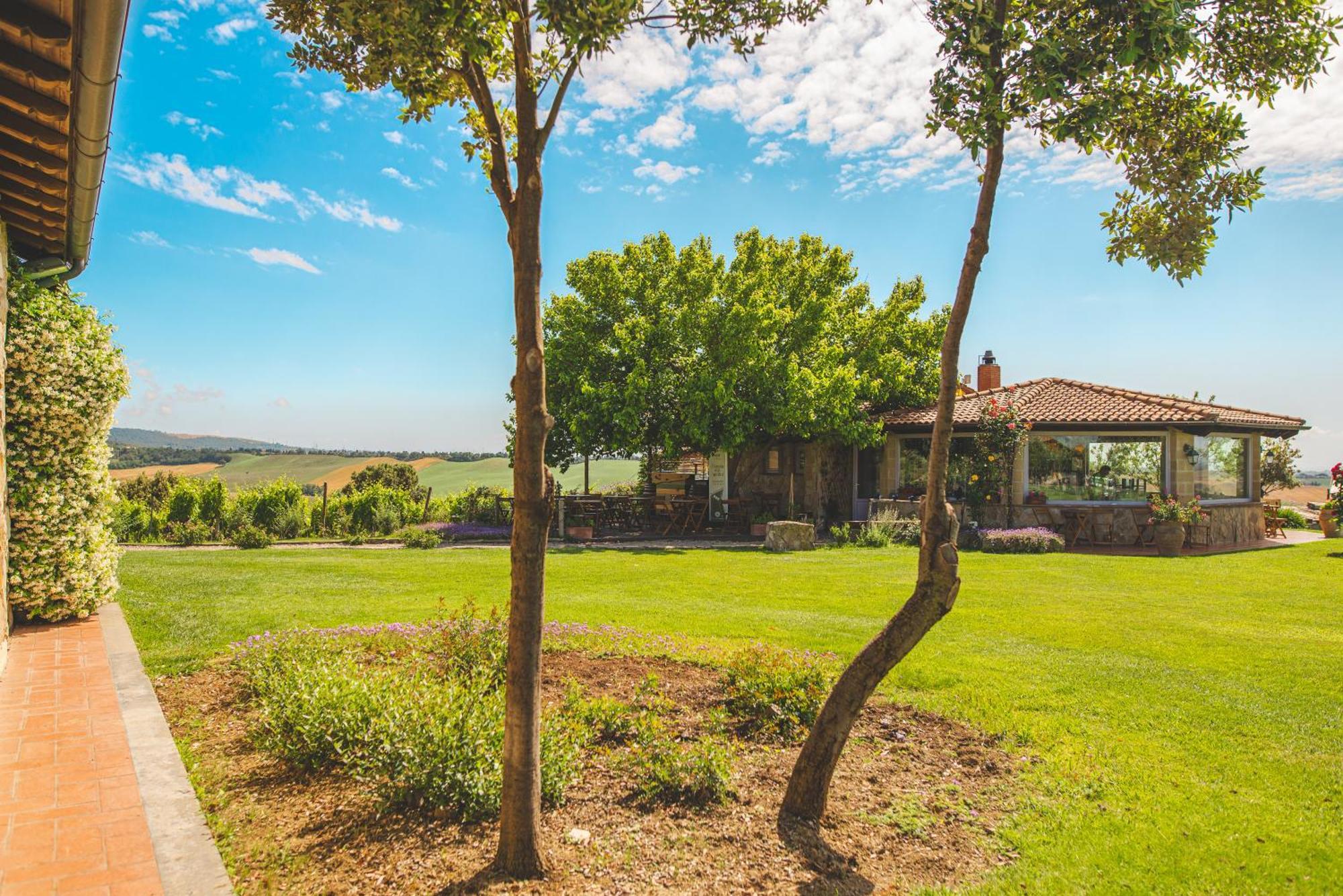 Villa Casale Poggio Nebbia à Tarquinia Extérieur photo