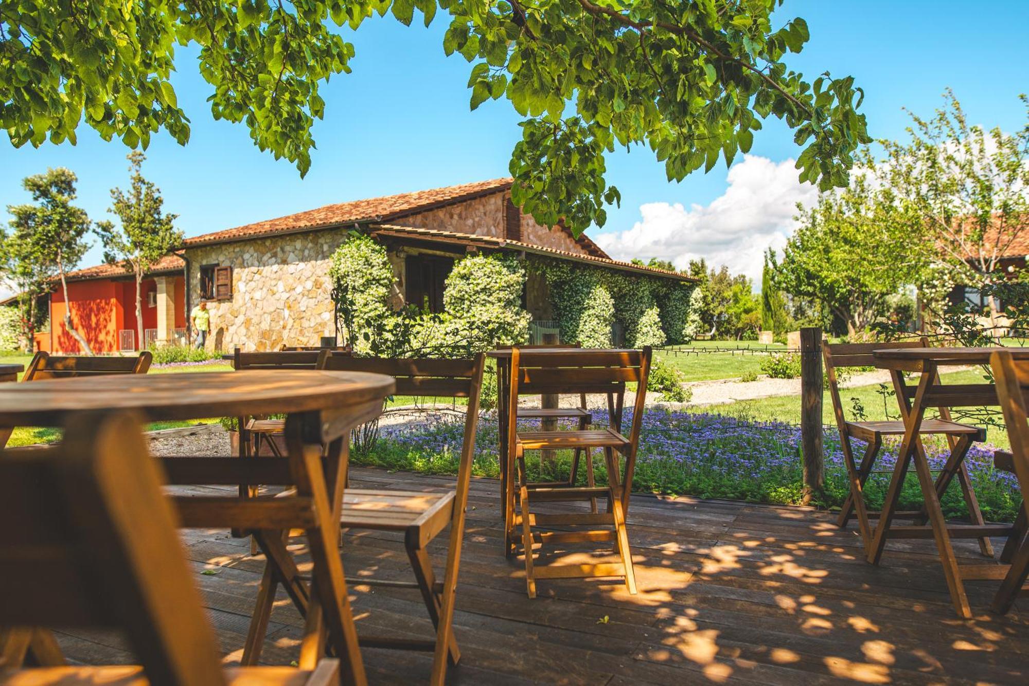 Villa Casale Poggio Nebbia à Tarquinia Extérieur photo