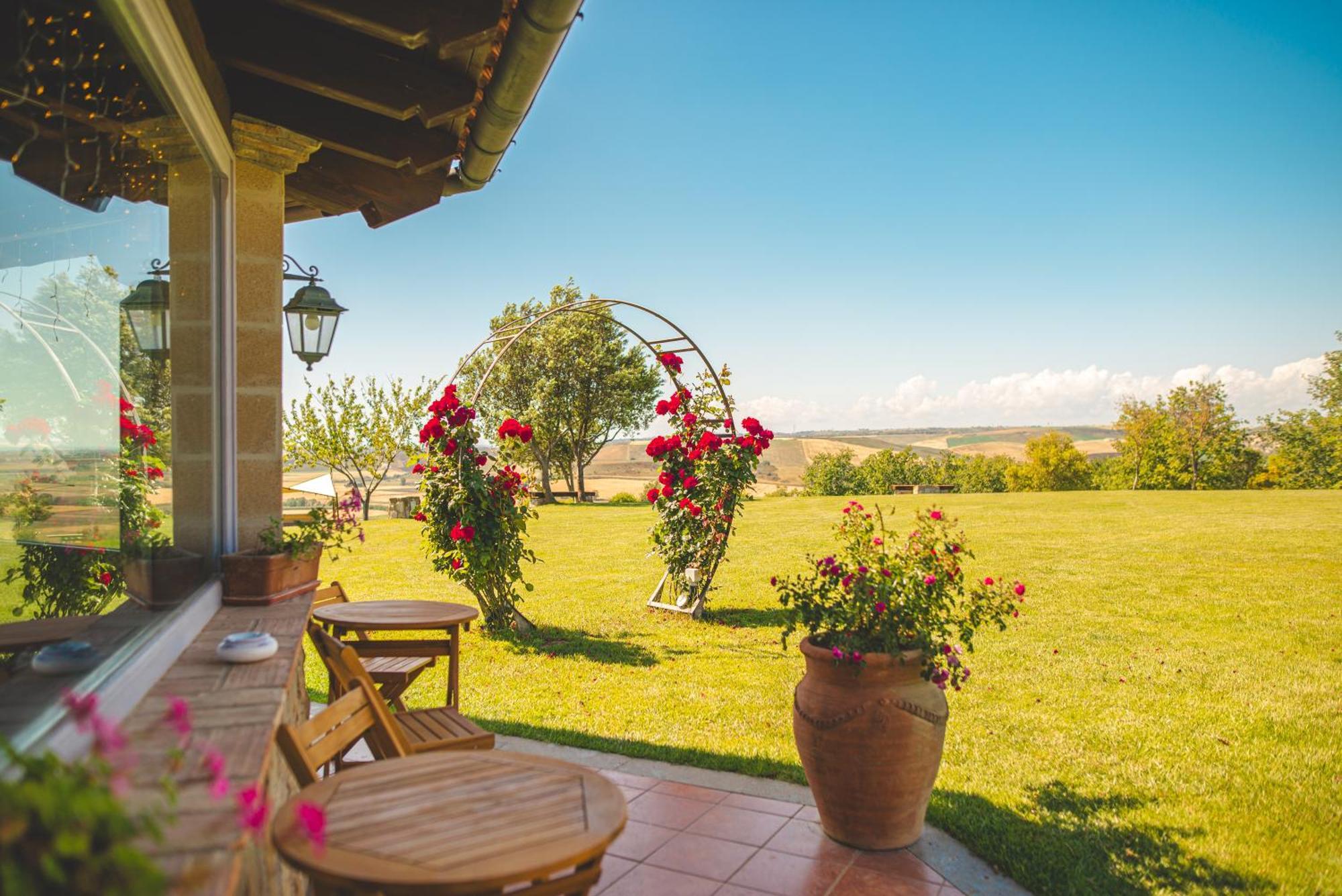 Villa Casale Poggio Nebbia à Tarquinia Extérieur photo