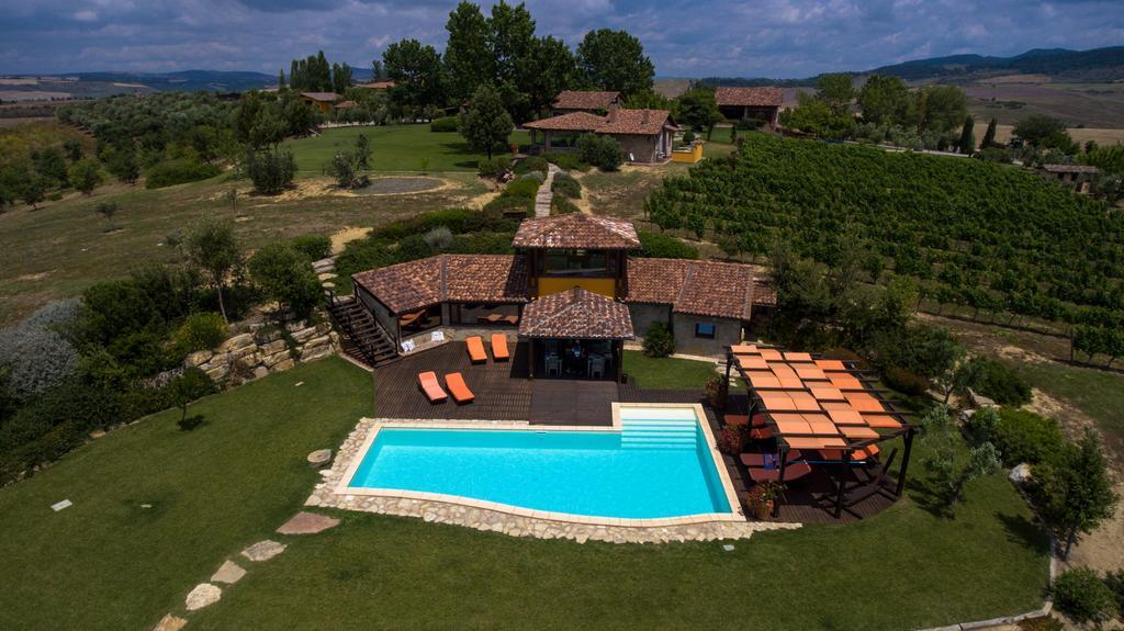 Villa Casale Poggio Nebbia à Tarquinia Extérieur photo